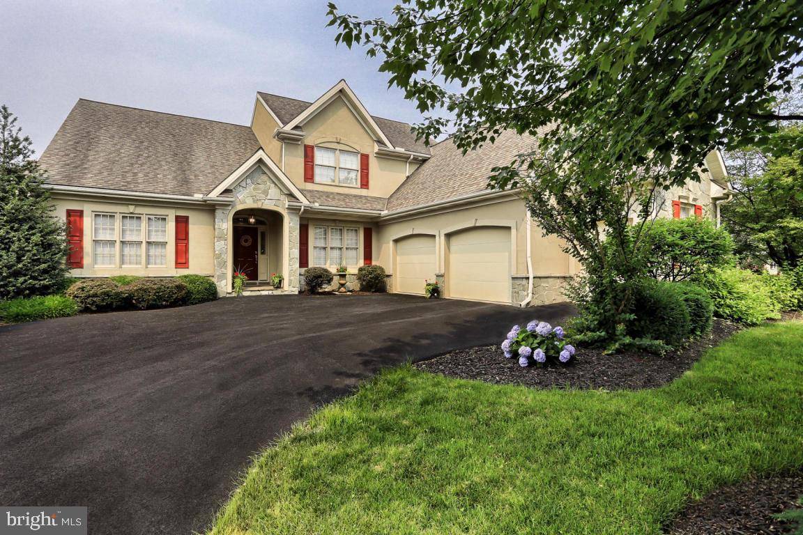 Lititz, PA 17543,810 WOODFIELD DR