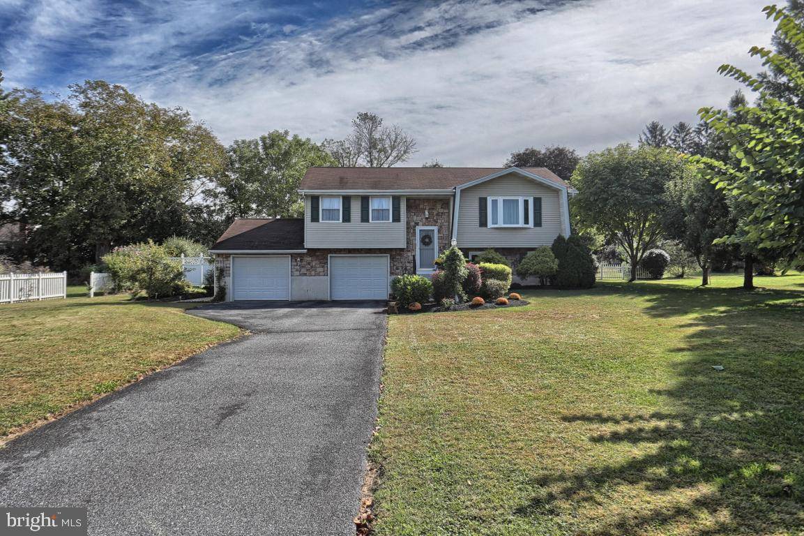 Leola, PA 17540,86 HERTZOG DR