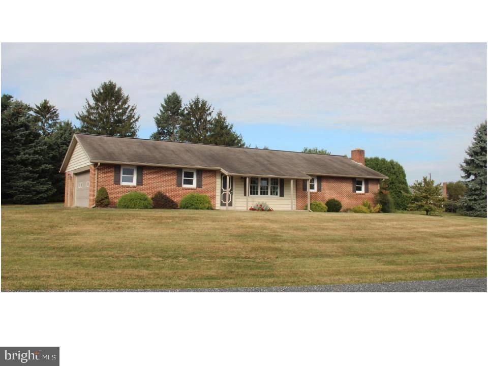 Ephrata, PA 17522,11 HILL TOP DR