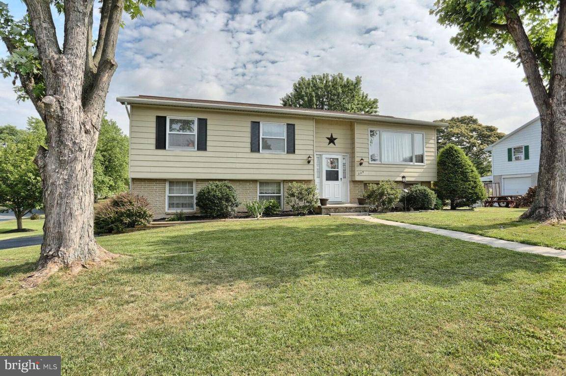 Jonestown, PA 17038,239 W SWATARA DR