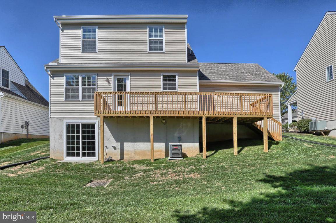 Mount Joy, PA 17552,214 CHARLAN BLVD #141