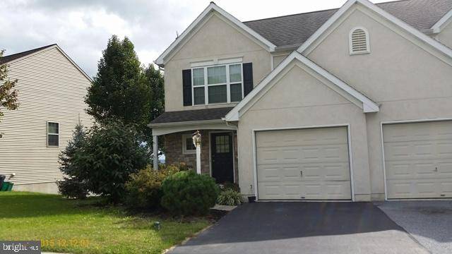 Ephrata, PA 17522,182 EAGLE DR