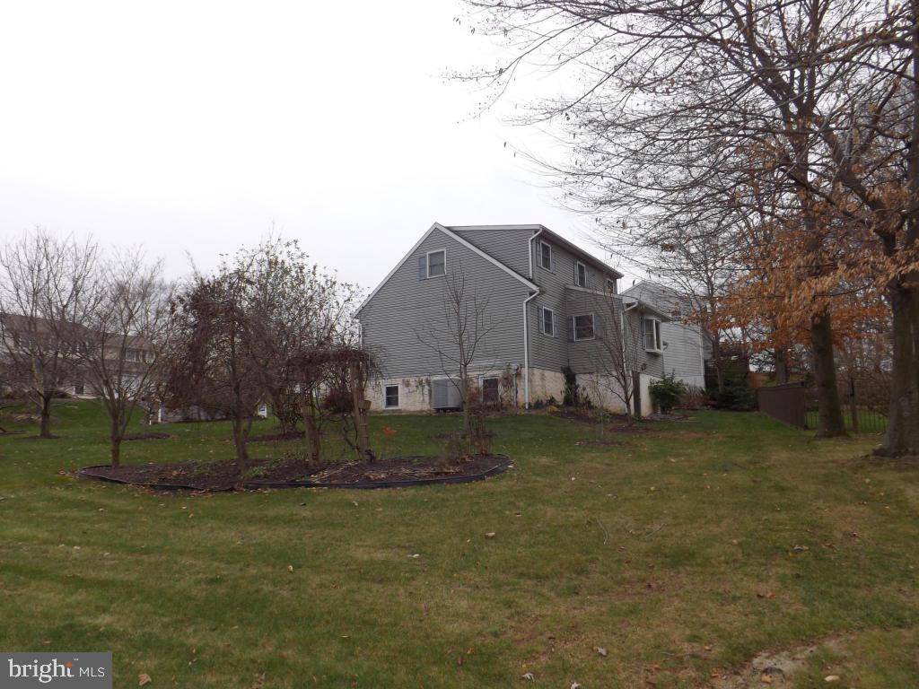 Stevens, PA 17578,38 INGHAM DR