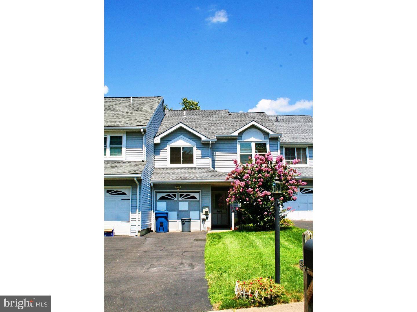 Horsham, PA 19044,102 SARAHS LN