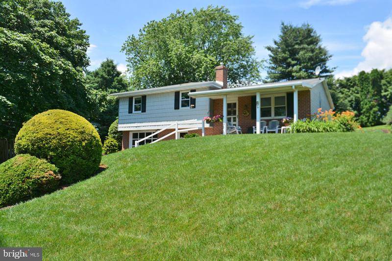 Washington Boro, PA 17582,102 CATALPA LN