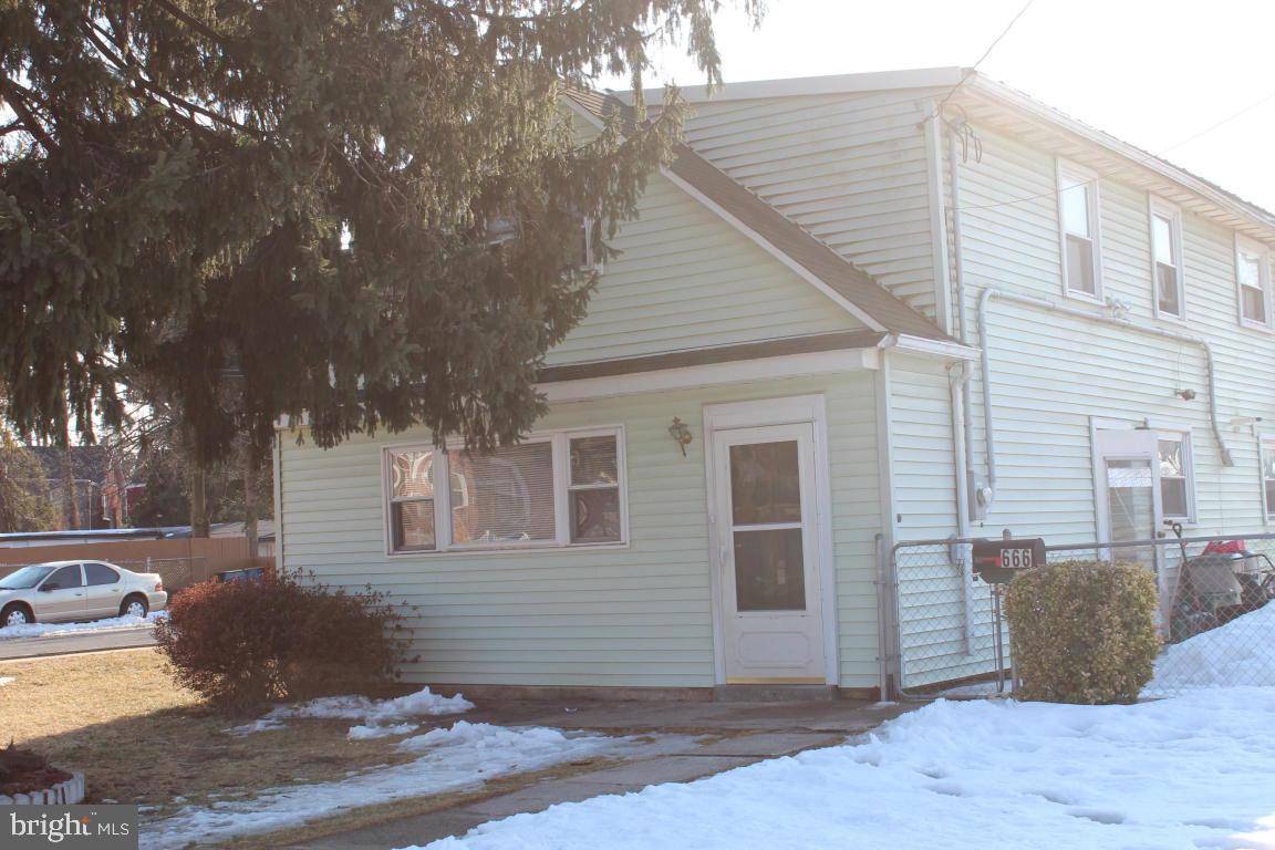 Lancaster, PA 17602,666 S MARSHALL ST