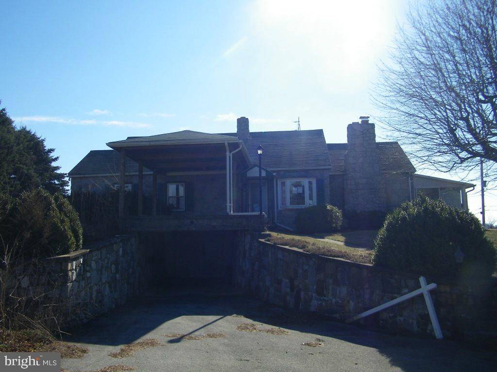 Dover Twp, PA 17315,156 BIG MT RD