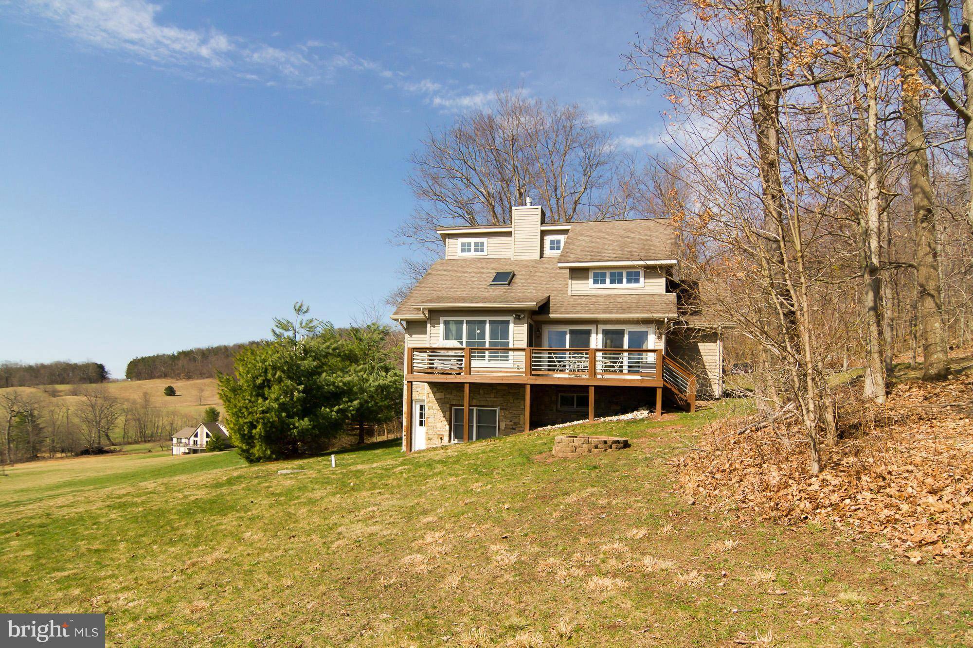 Oakland, MD 21550,305 RIDGE VIEW CT