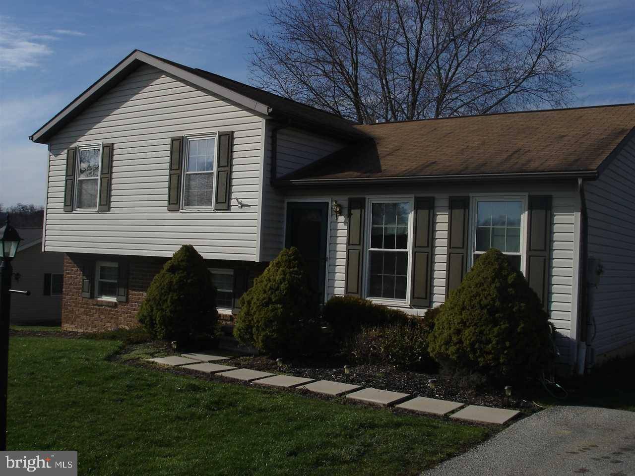 Spring Grove, PA 17362,5919 AMBAU RD