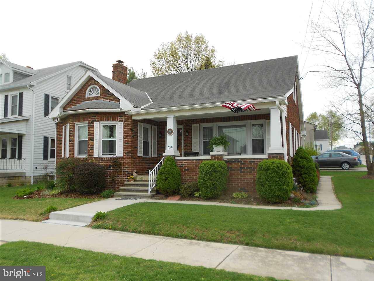 Hanover, PA 17331,328 W ELM AVE