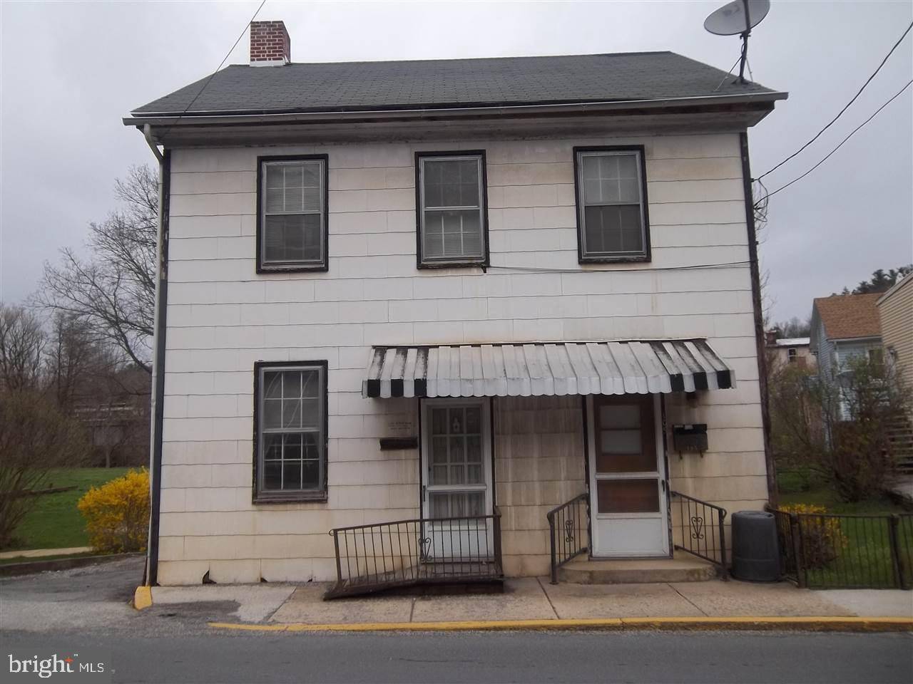 Glen Rock, PA 17327,105 HANOVER ST