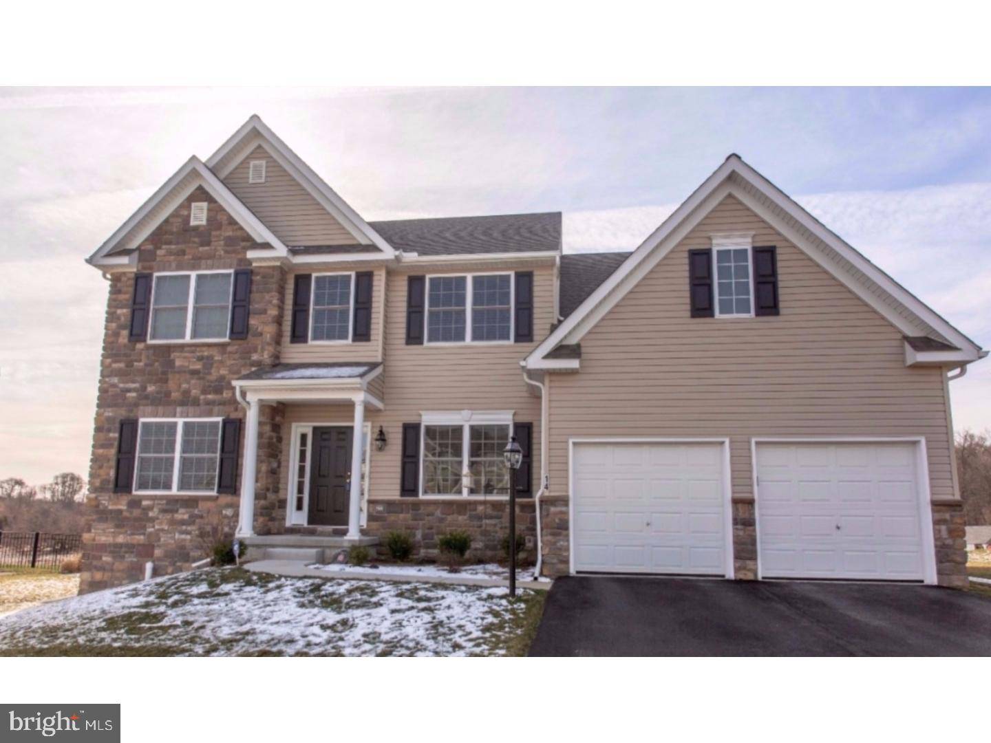 West Grove, PA 19390,14 PADDOCK WAY