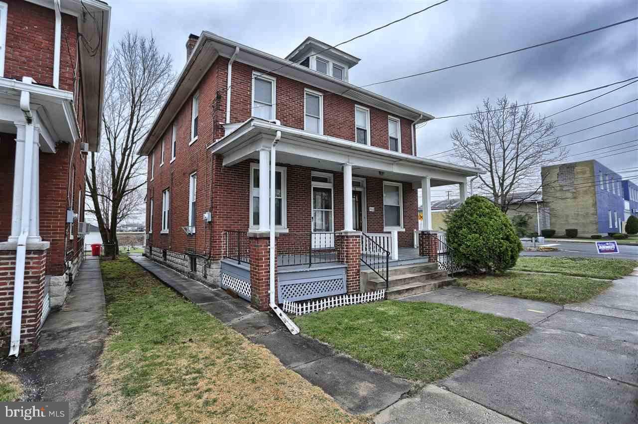 Lemoyne, PA 17043,958 HUMMEL AVE