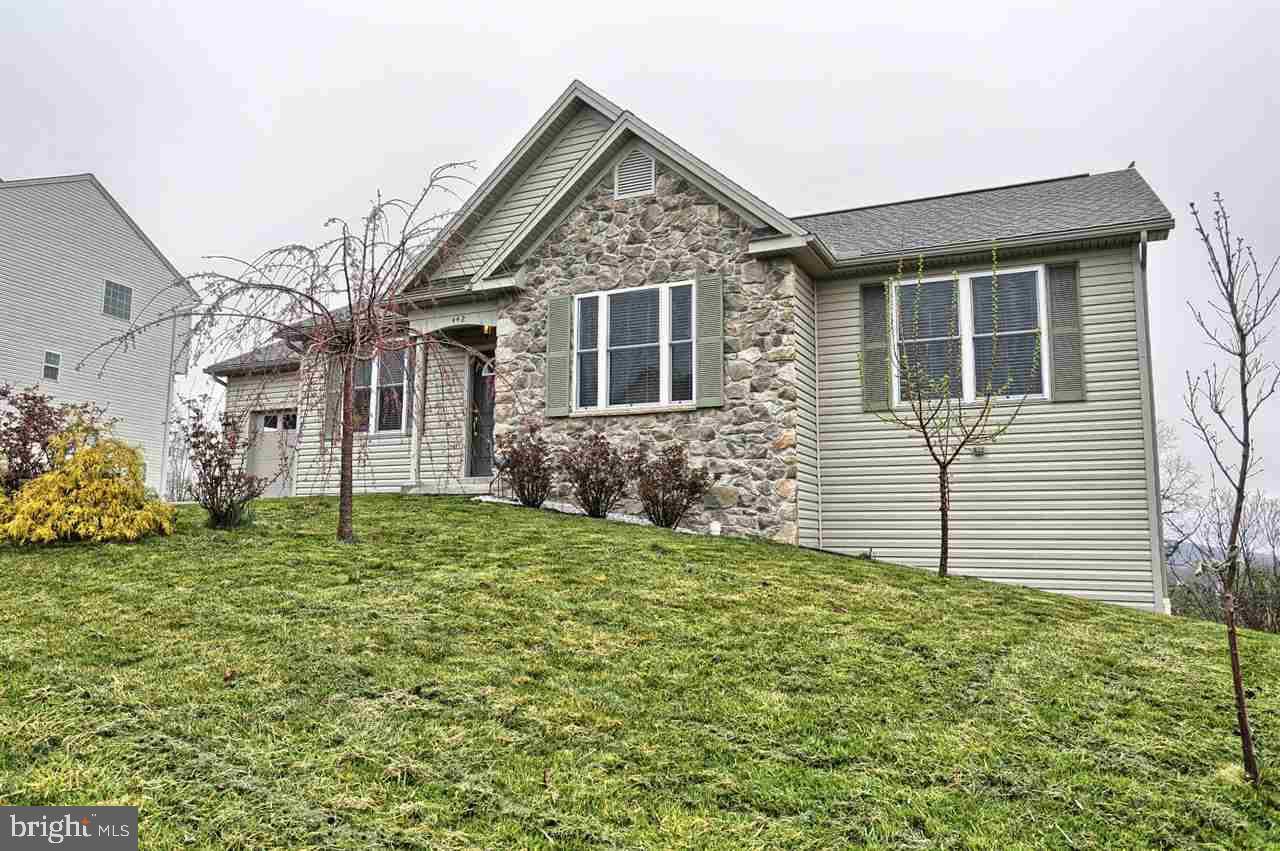 New Cumberland, PA 17070,442 CHESTNUT WAY