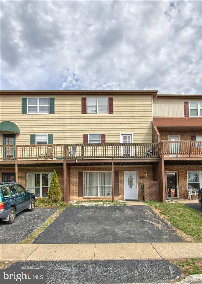 Mechanicsburg, PA 17055,4 DARTMOUTH CT