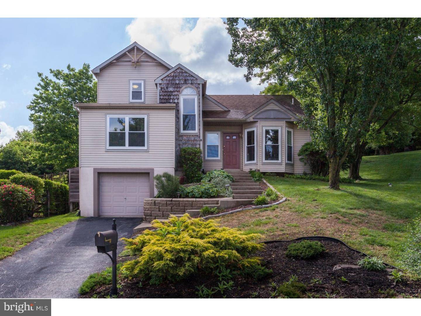 Downingtown, PA 19335,1423 HENRY DR