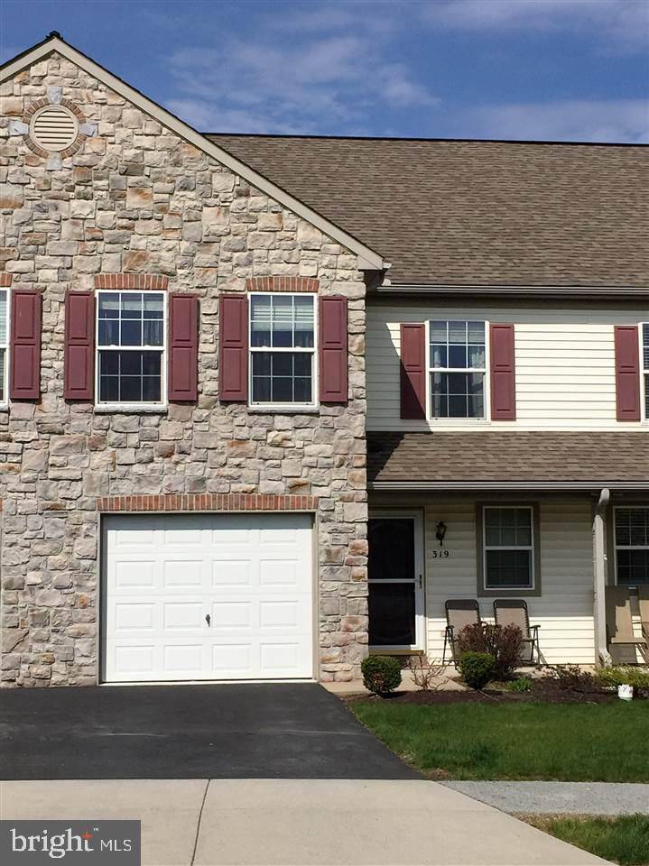 Palmyra, PA 17078,319 BROOKWOOD DR