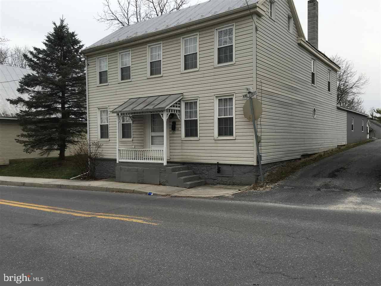 Newville, PA 17241,63 VINE ST