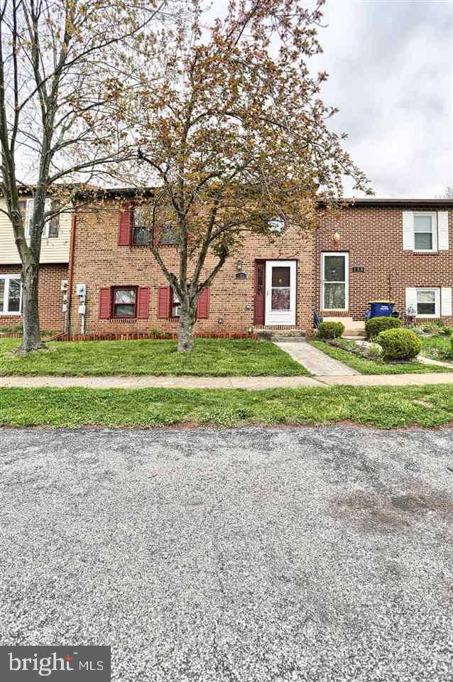 Etters, PA 17319,163 JUNIPER DR