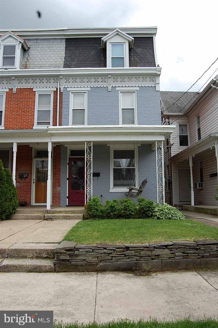 Lemoyne, PA 17043,708 HUMMEL AVE