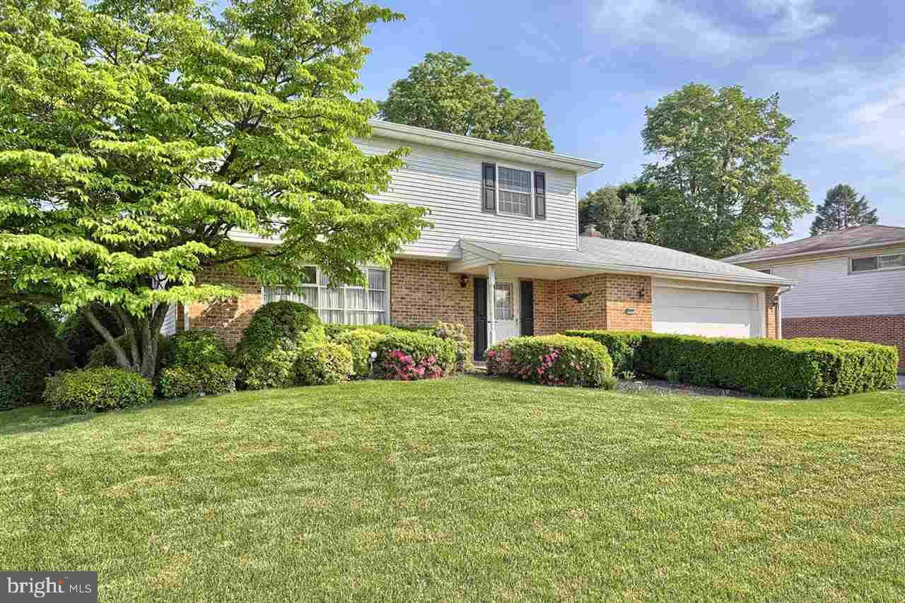 Shiremanstown, PA 17011,319 SOMERSET DR