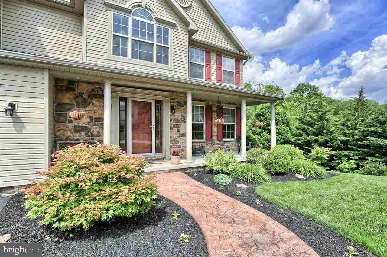 Stewartstown, PA 17363,3 RED SPIRE LN