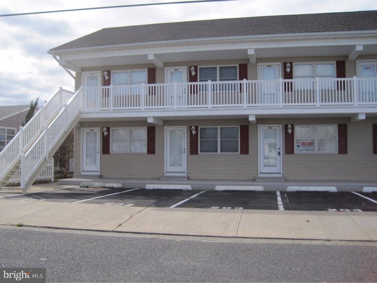 Wildwood Crest, NJ 08260,300 E SYRACUSE AVE #102