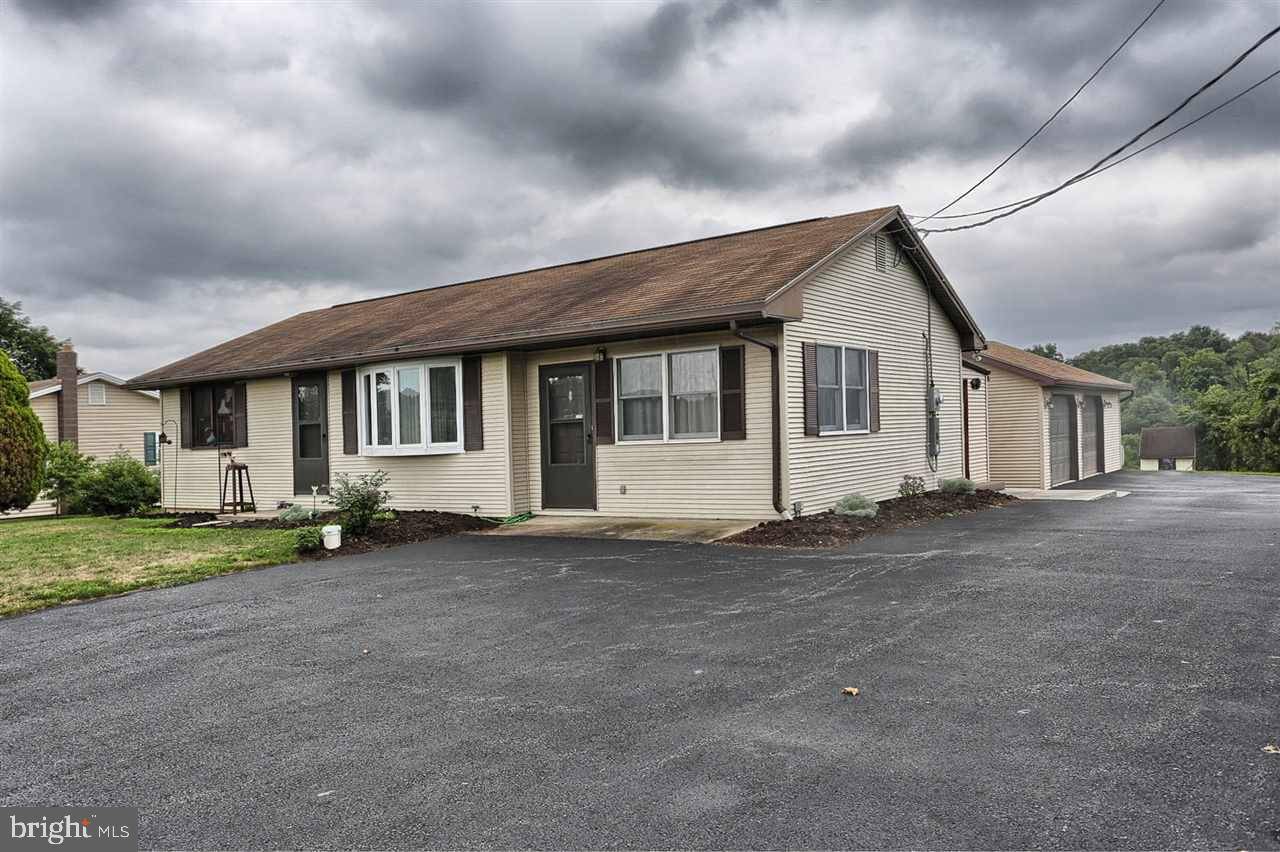 Newville, PA 17241,818 GREENSPRING RD