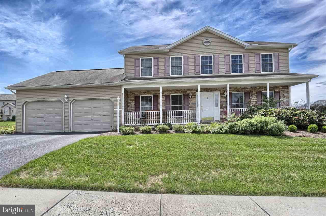 Mechanicsburg, PA 17055,2195 CANTERBURY DR