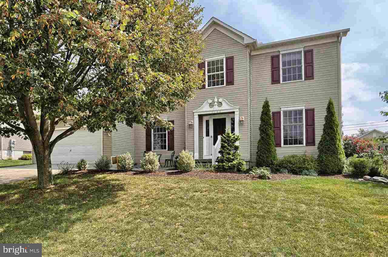 Mechanicsburg, PA 17055,2140 CANTERBURY DR