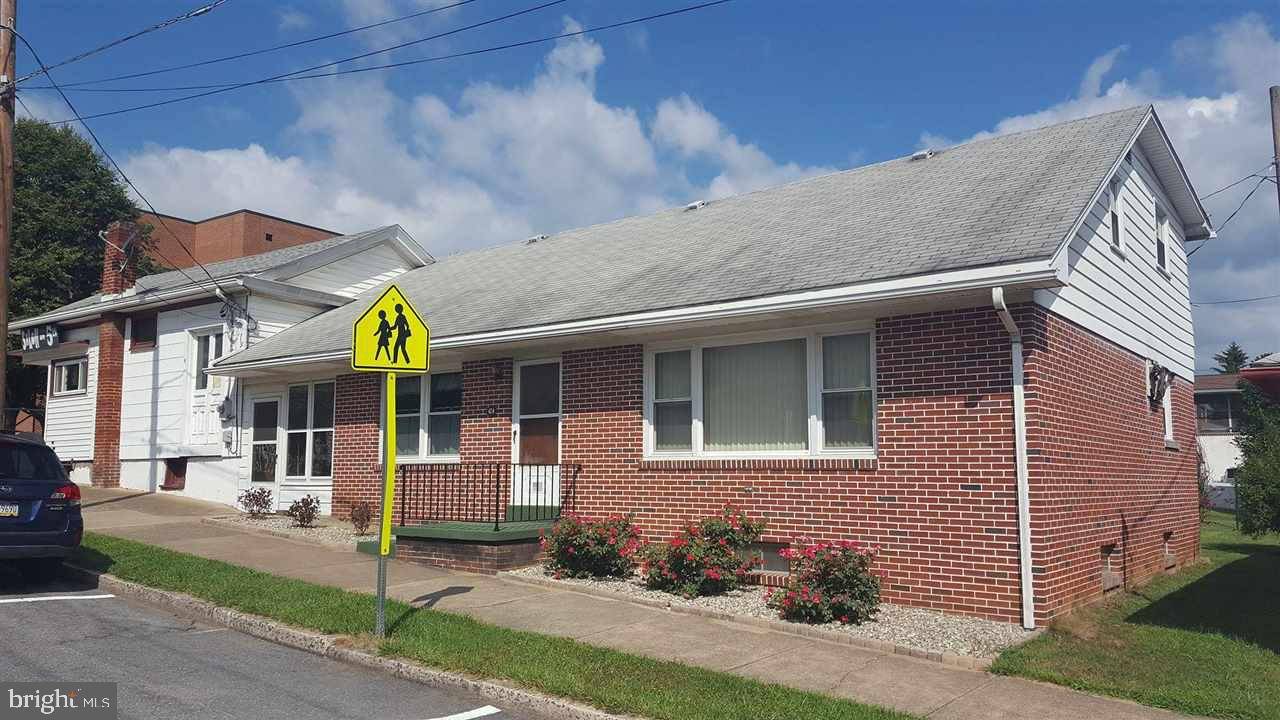 Newport, PA 17074,424 CAROLINE ST