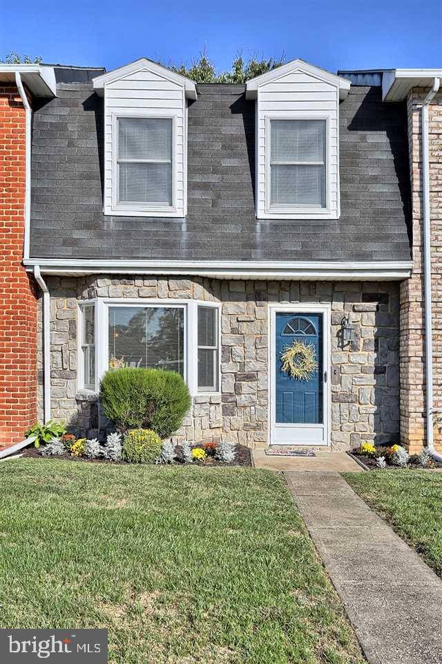 Mechanicsburg, PA 17055,110 WYNCOTE CT