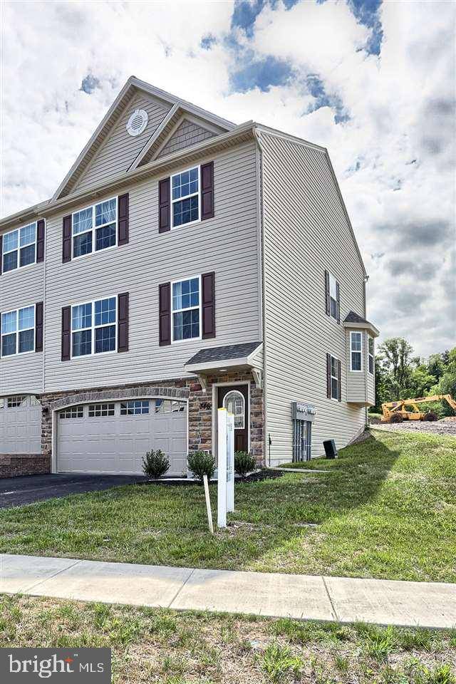 New Cumberland, PA 17070,378 WEATHERSTONE DR