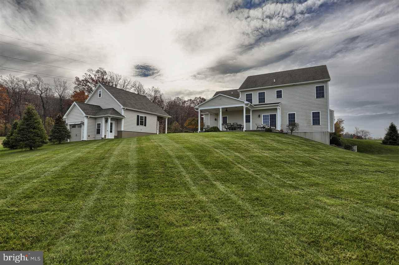 Newmanstown, PA 17073,28 E BETHANY RD