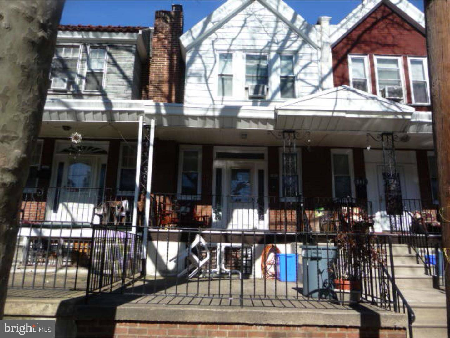 Philadelphia, PA 19120,579 E CARVER ST