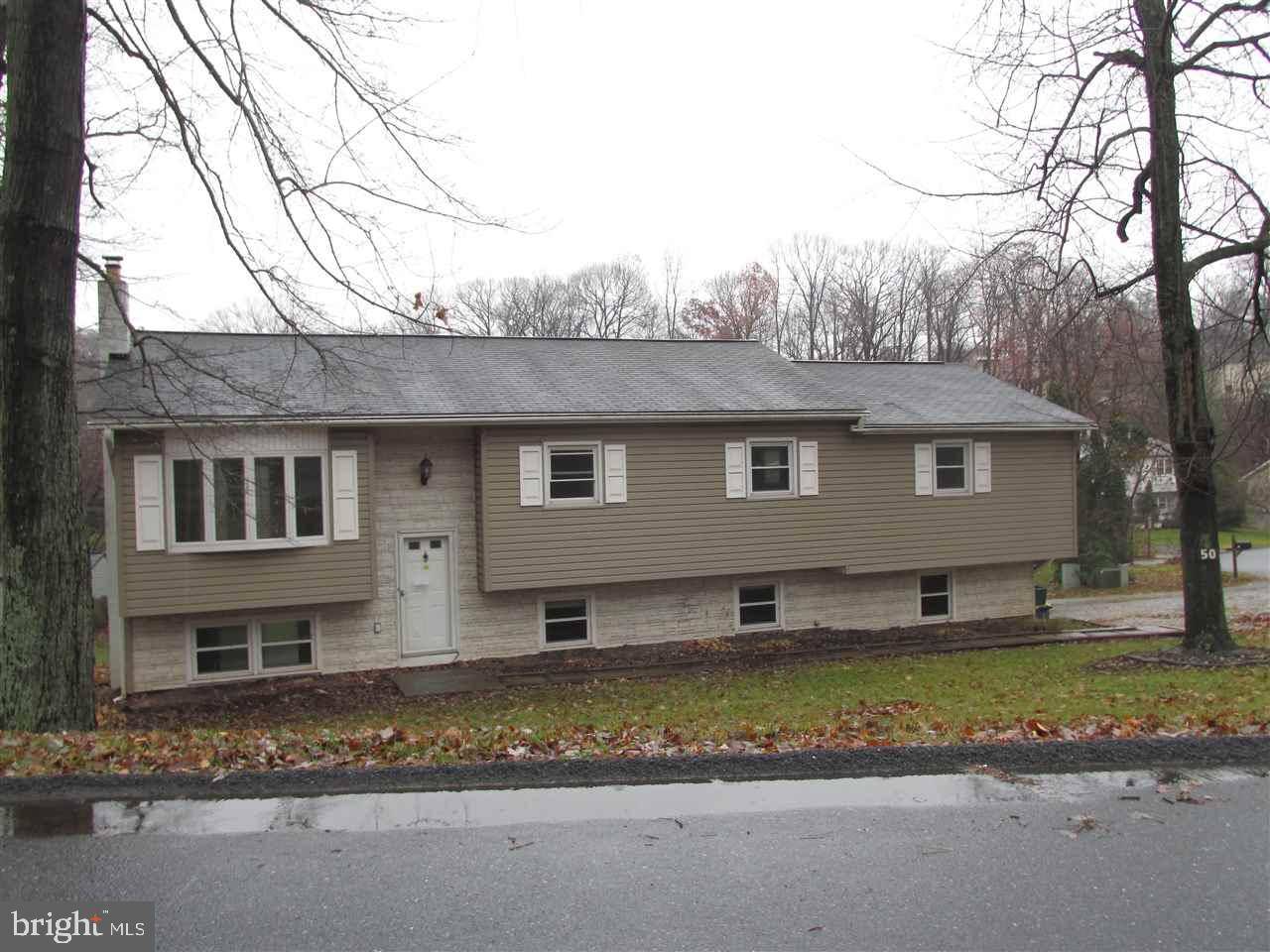 Etters, PA 17319,50 BLACK WALNUT DR