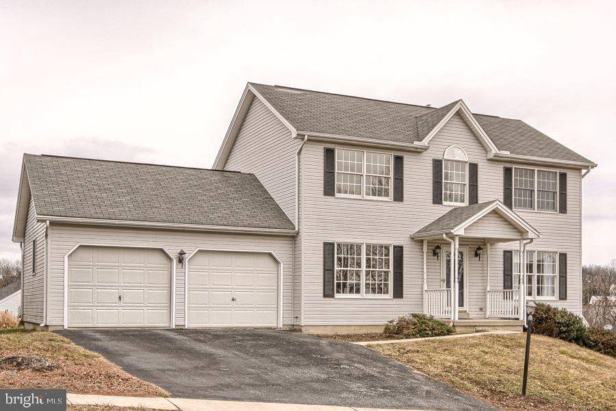 Mechanicsburg, PA 17055,2412 DEERVIEW DR