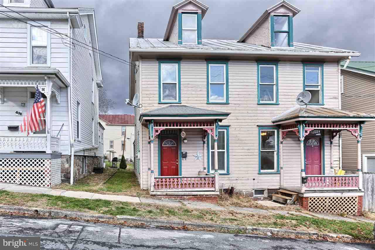 Newport, PA 17074,434 MULBERRY ST