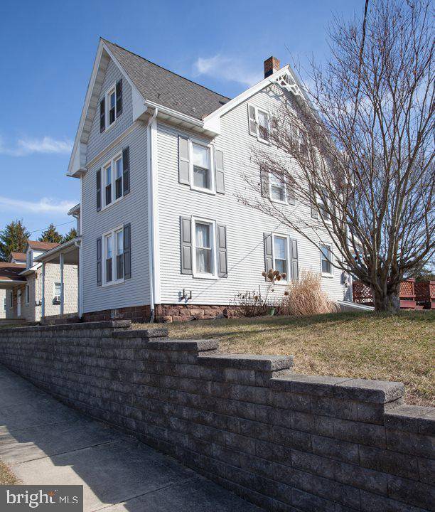 Lewisberry, PA 17339,109 MARKET ST