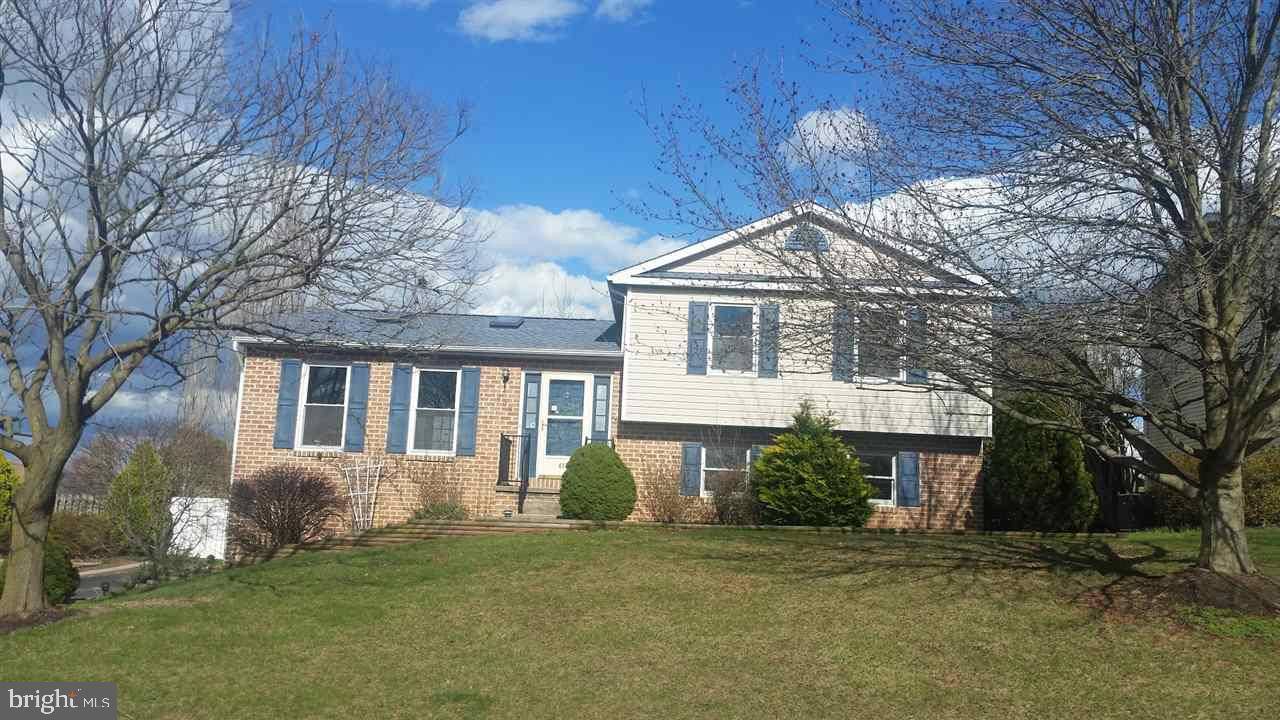 Etters, PA 17319,409 CLOVER RD