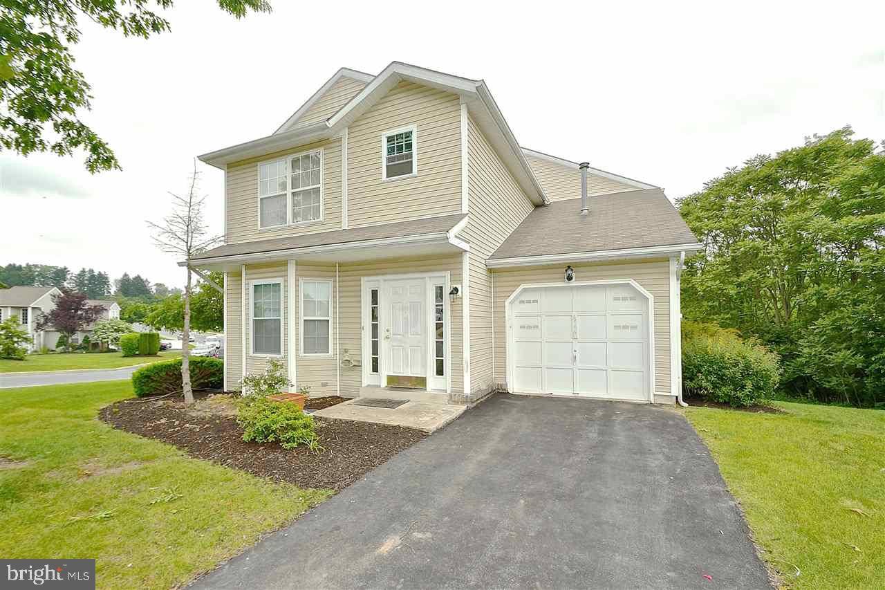 Harrisburg, PA 17111,6228 N HIGHLANDS CIR