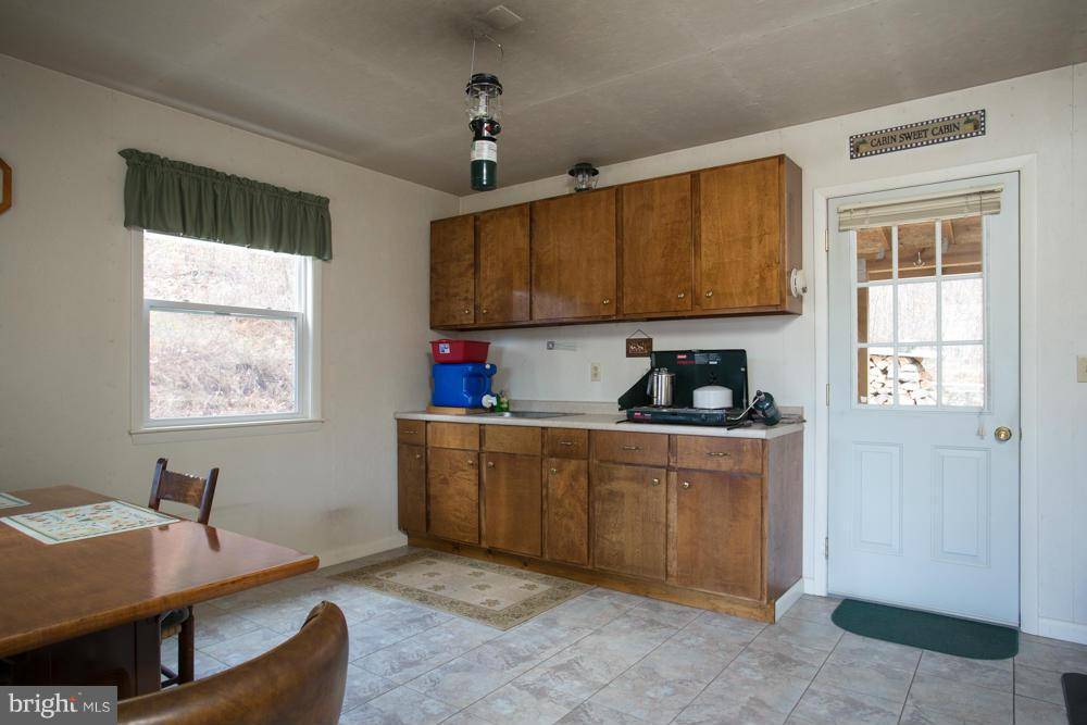 Bergton, VA 22811,26314 GOCHENOUR LN