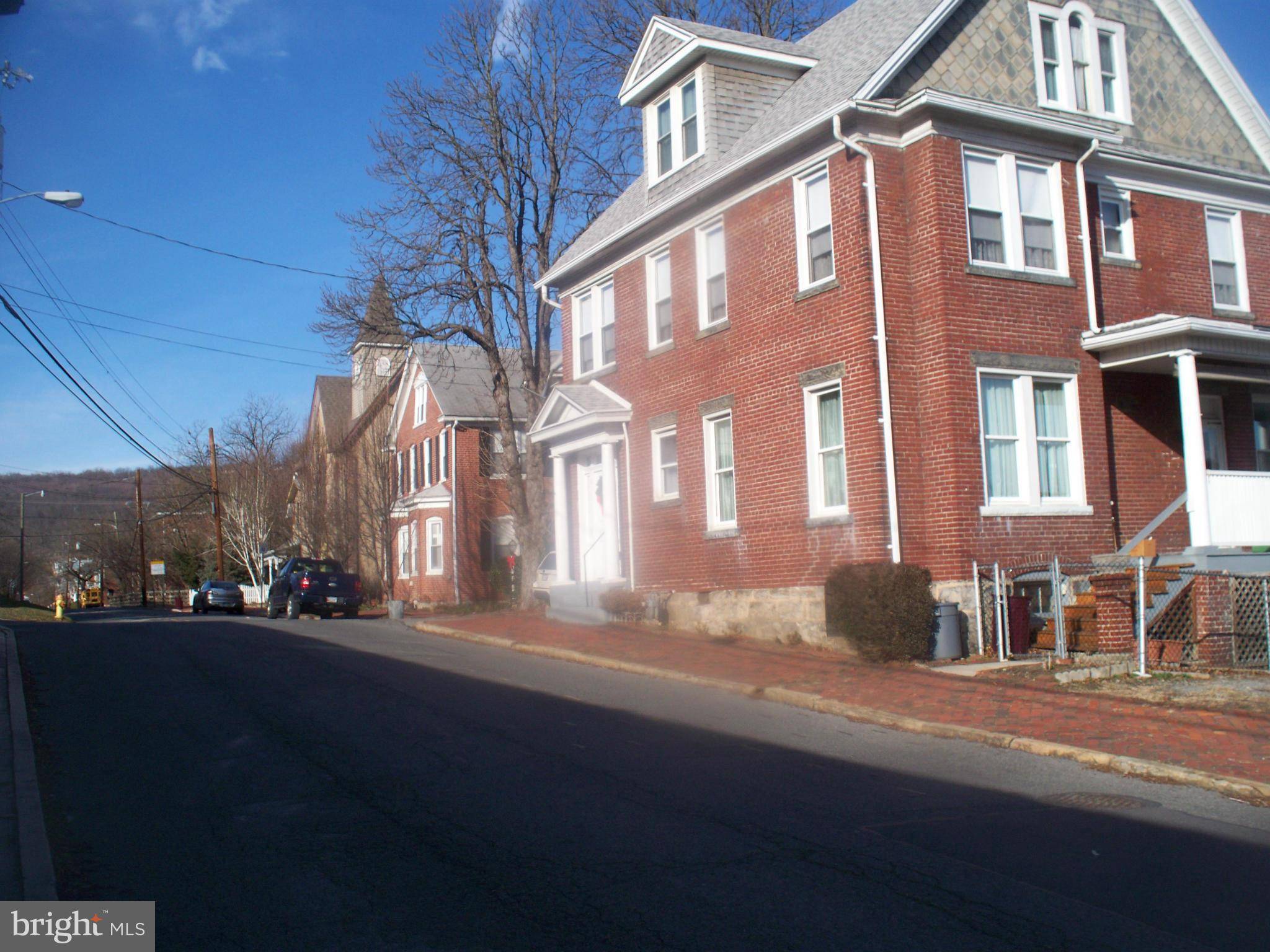 Cumberland, MD 21502,127 CUMBERLAND ST