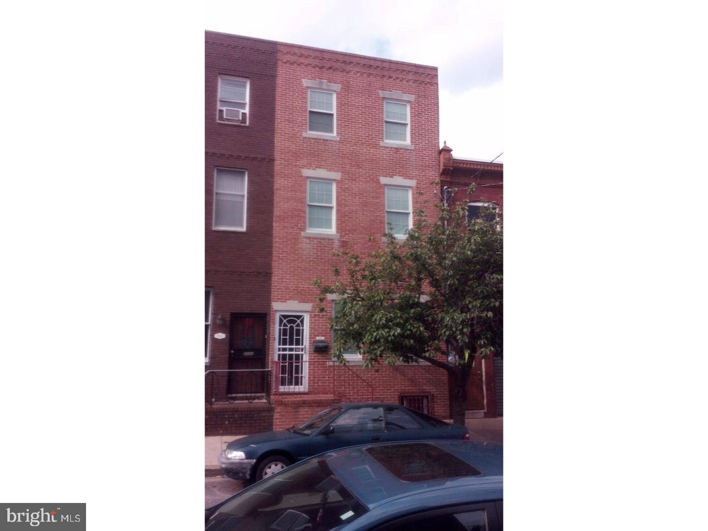 Philadelphia, PA 19147,737 REED ST