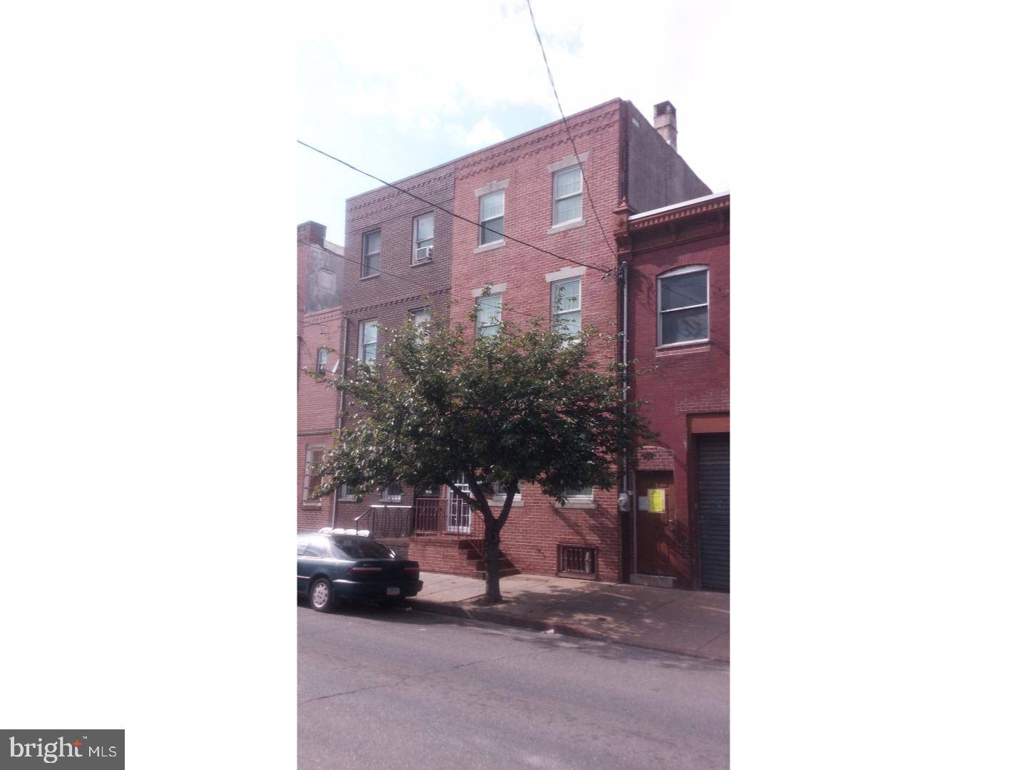 Philadelphia, PA 19147,737 REED ST