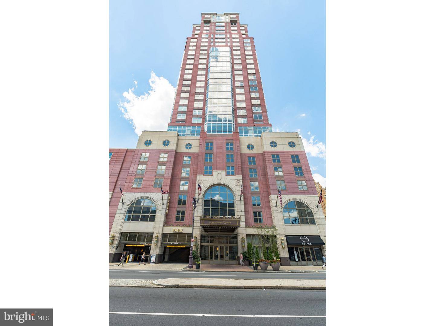 Philadelphia, PA 19146,400-26 S BROAD ST #1009