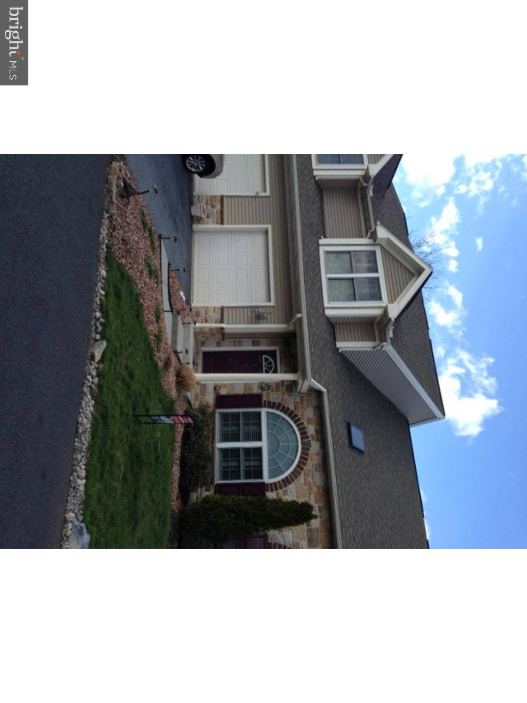 Wyomissing, PA 19610,814 ROSEMONT CT