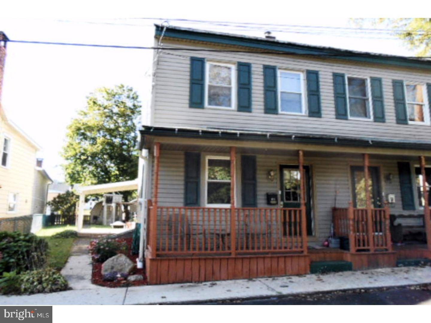 Pine Grove, PA 17963,58 CARBON ST