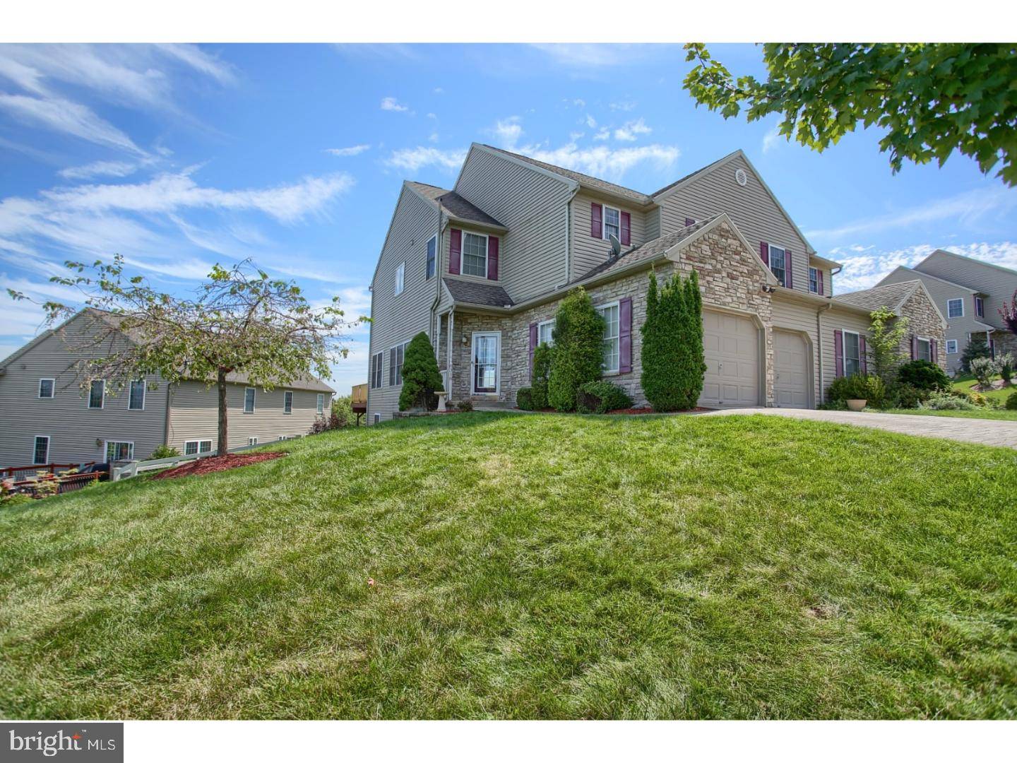 Breinigsville, PA 18031,8318 SCENIC VIEW DR