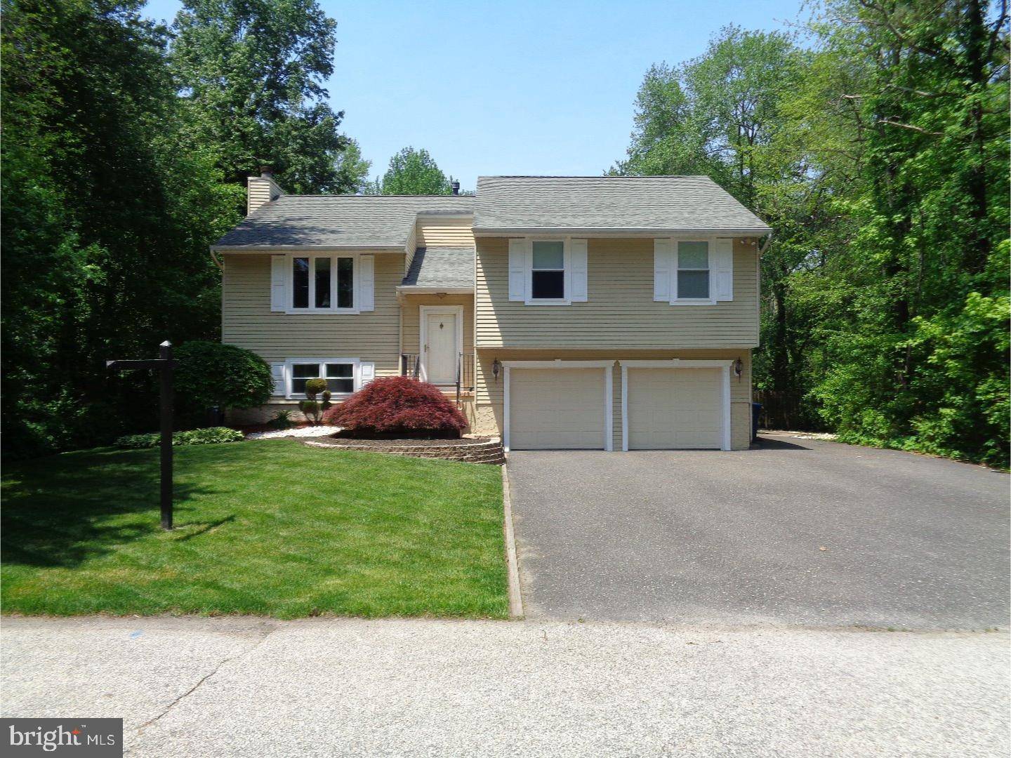 Marlton, NJ 08053,19 HALIFAX CT